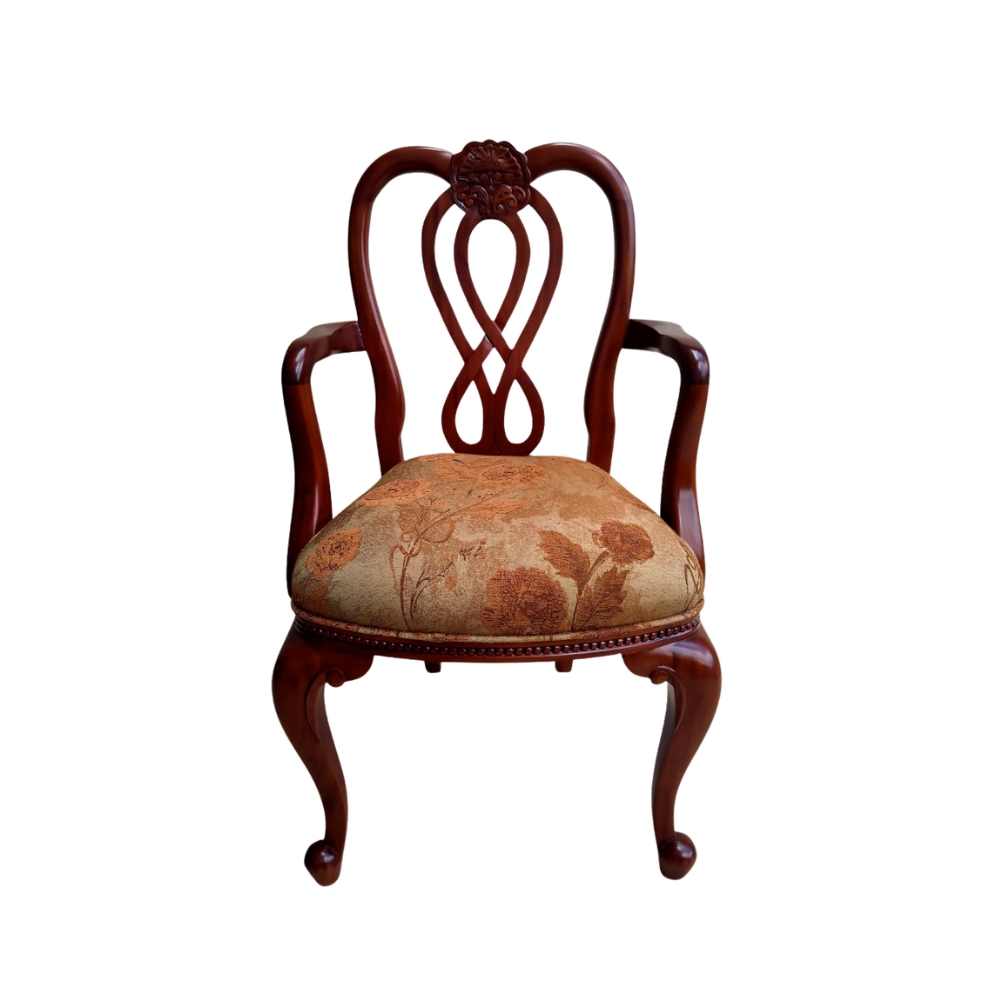 CH-01 88 Chairs Carver